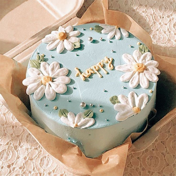 Soft & Fluffy Vanilla Cake