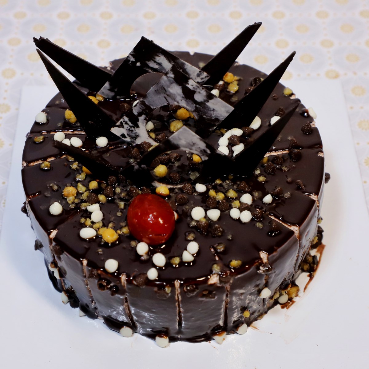 Classic Chocolate Truffle Cake – A Heavenly Chocolate Treat